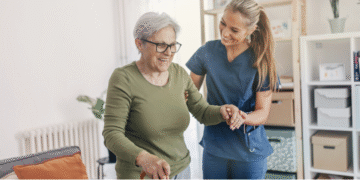 Wie ein Ambulanter Pflegedienst die richtige Betreuung für Senioren bietet